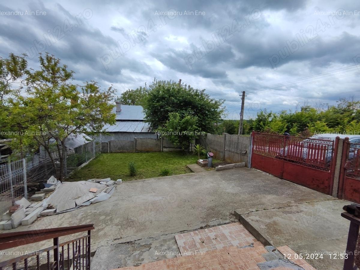 Casa batraneasca stare buna aproape de oras - 4