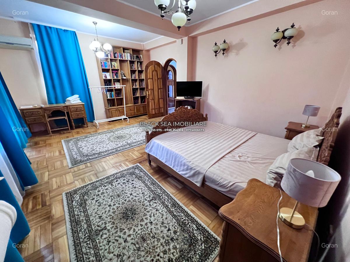 Casă cu 7 camere în Central - 24