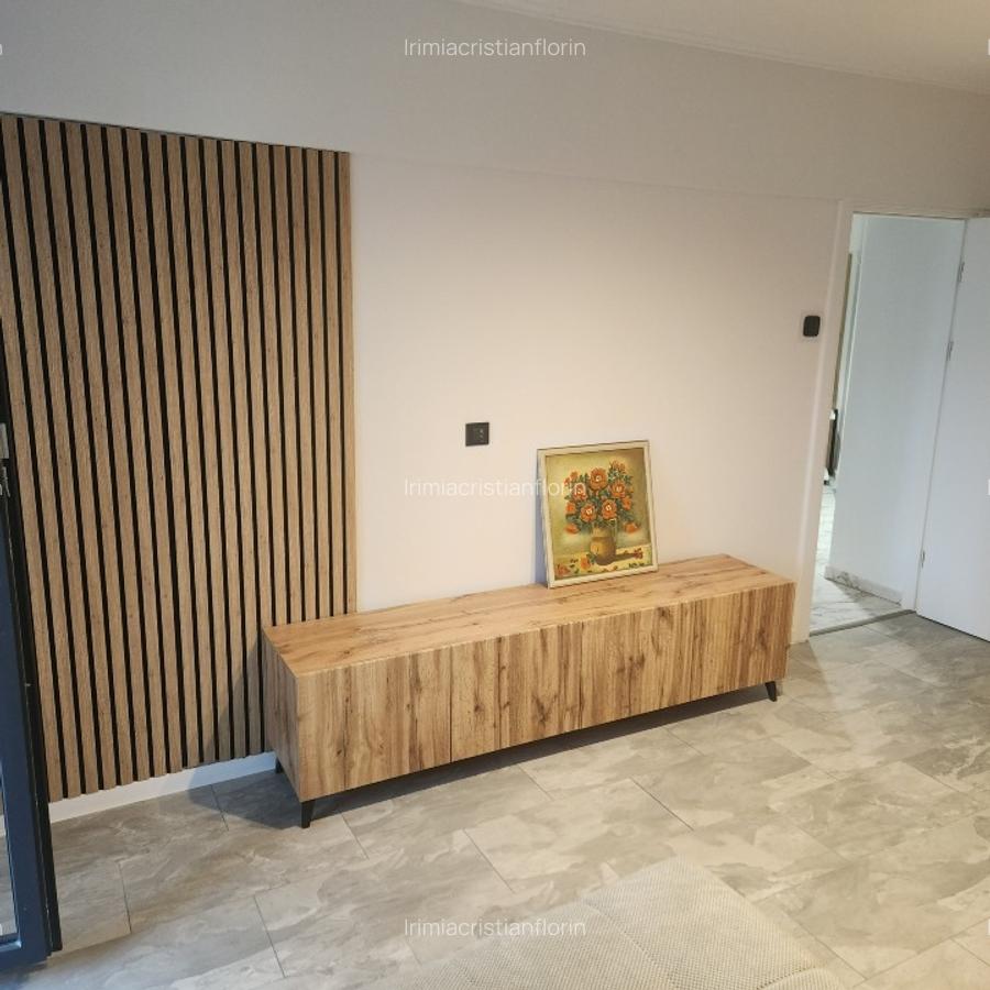 Apartament 2 camere , intersectia Mosilor cu Eminescu , decomandat - 8