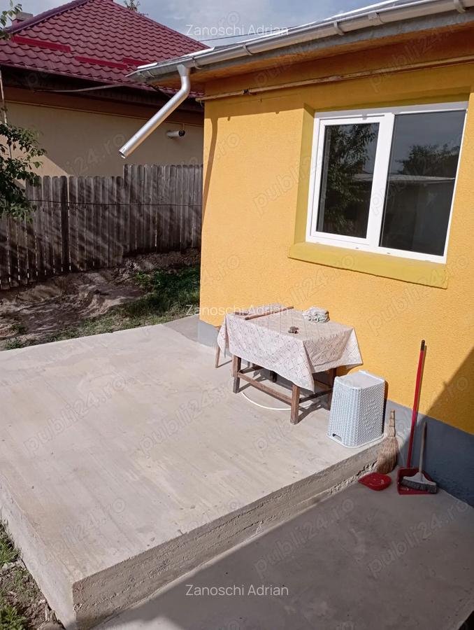 Casa de vanzare, cartier Tuguiata, renovata recent. - 1