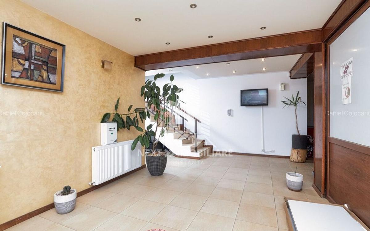 Pensiune Eforie Nord 17 camere plus spatiu comercial - 3
