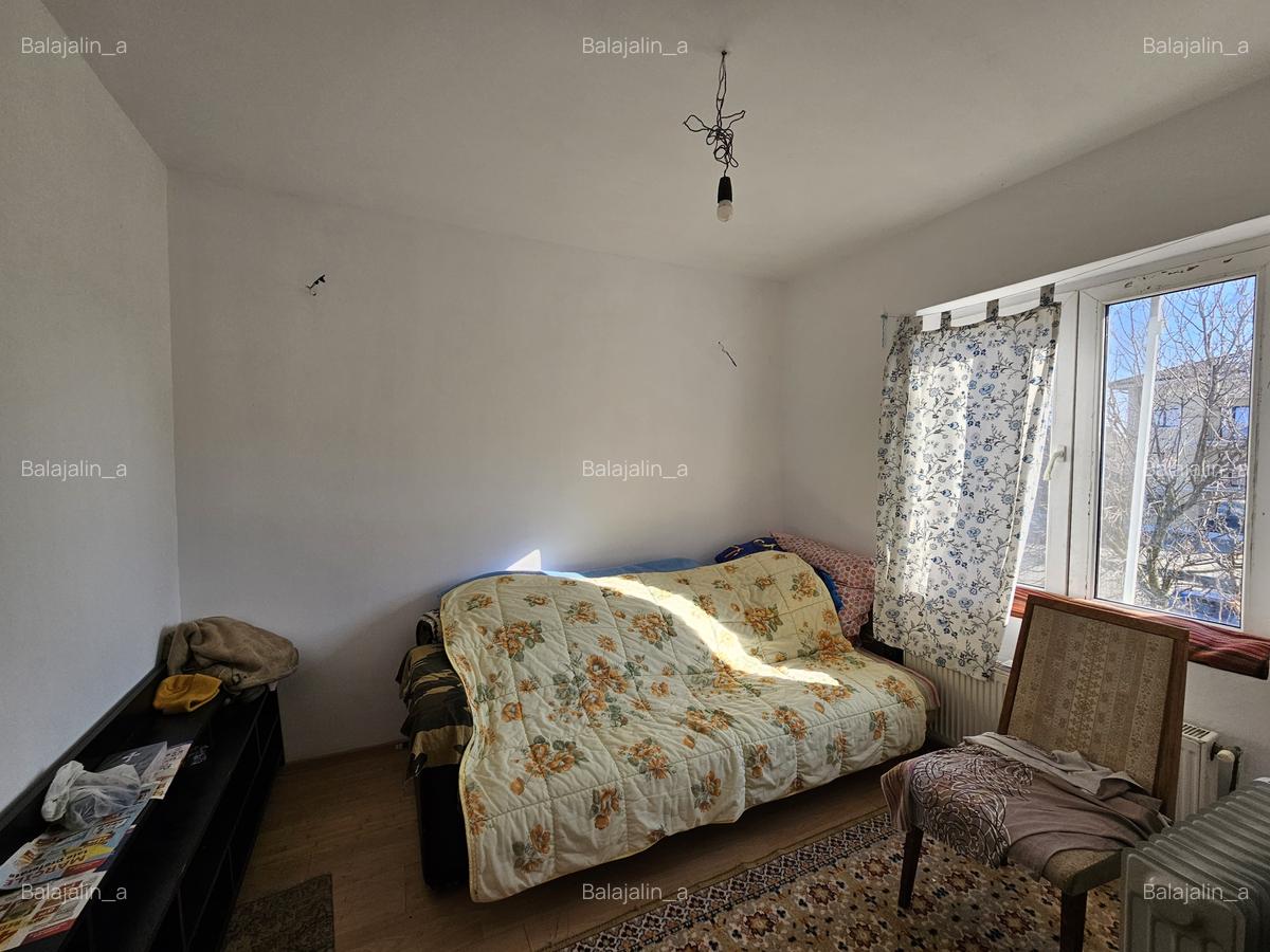 Casă mare, 400 mp utili, P+E+M, Timișoara, zona Mehala, comision 0% - 12