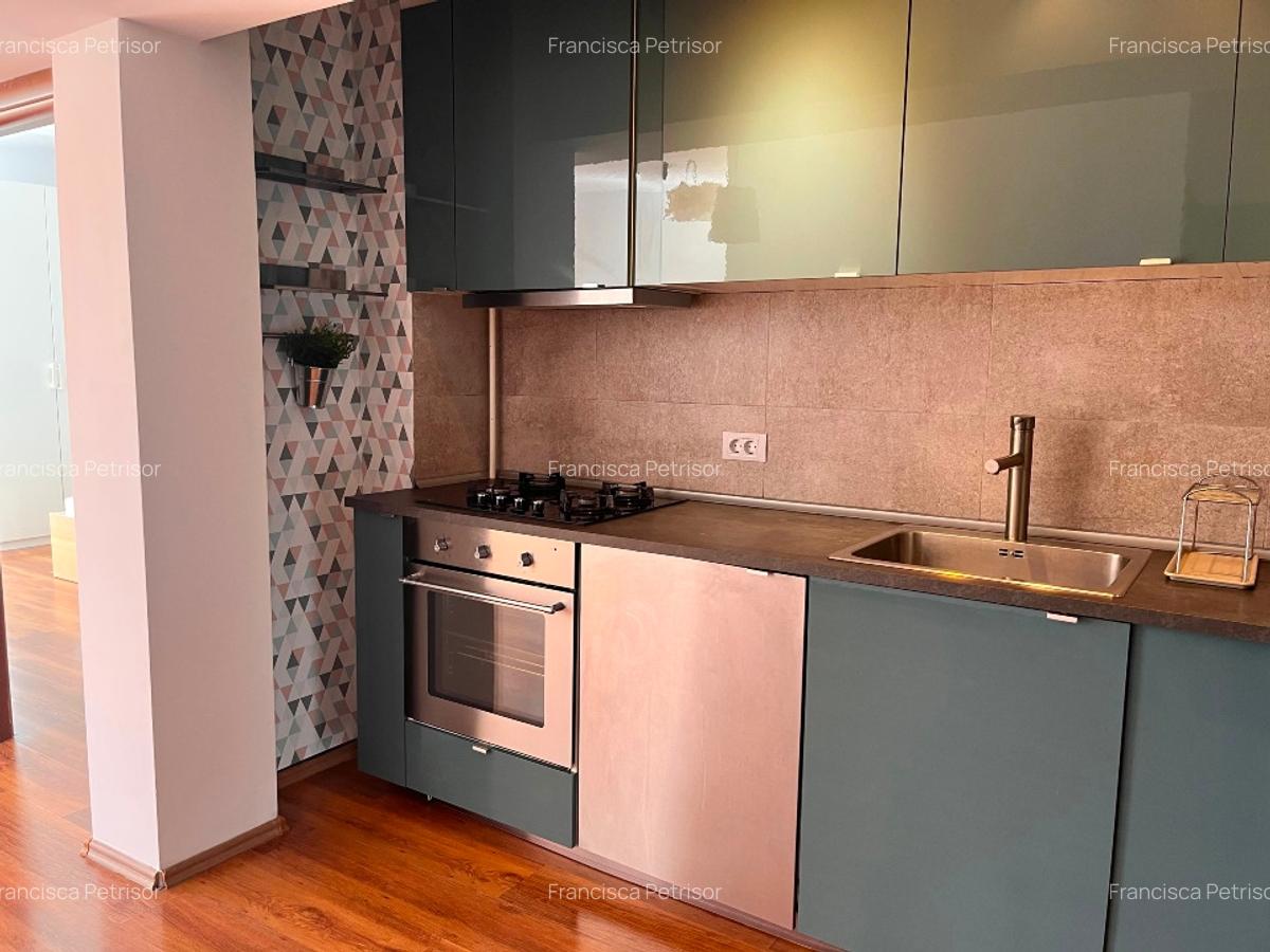 Vând apartament de 3 camere cu suprafață de 66 mp plus balcon de 4 mp - 3