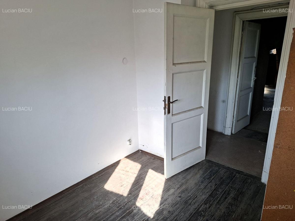 Investiție - 2 camere la mansardă 18 mp + pod 166 mp + teren 60 mp / comision 0% - 18