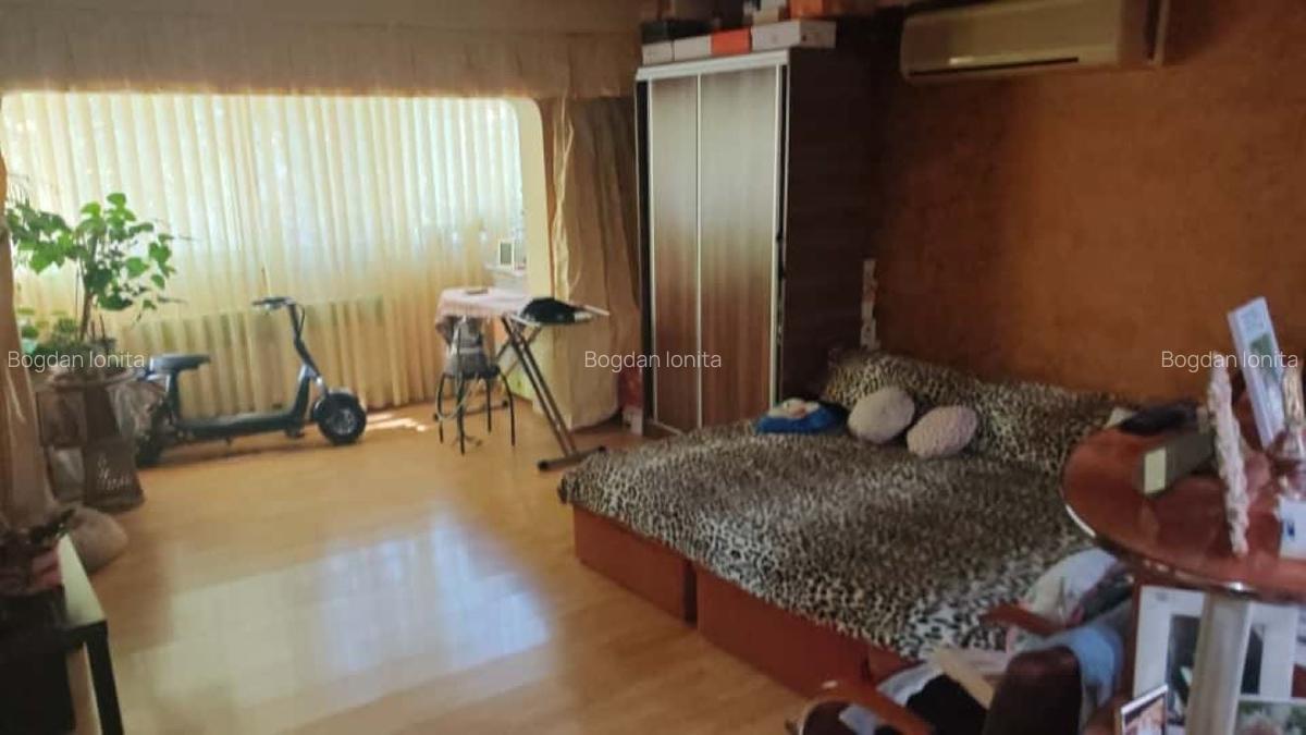 Apartament 3 Camere -Parter Inalt  -2 Bai - Parcare - La Mall Vitan - 19