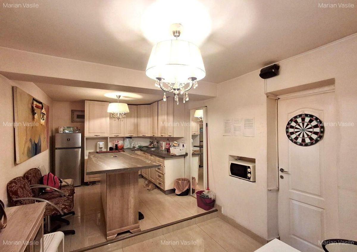 De Vanzare Casa si Spatiu Comercial Zona Unirii - 13