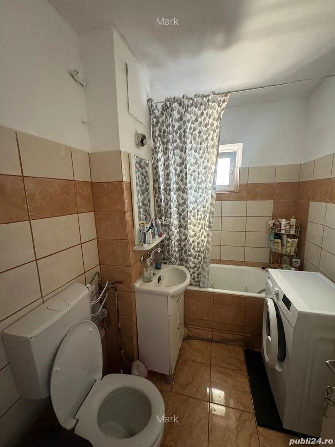 Ieftin, inchriez apartament decomandat 2 camere zona V.Arron - Shoping City Selimbar- 300 euro - 2