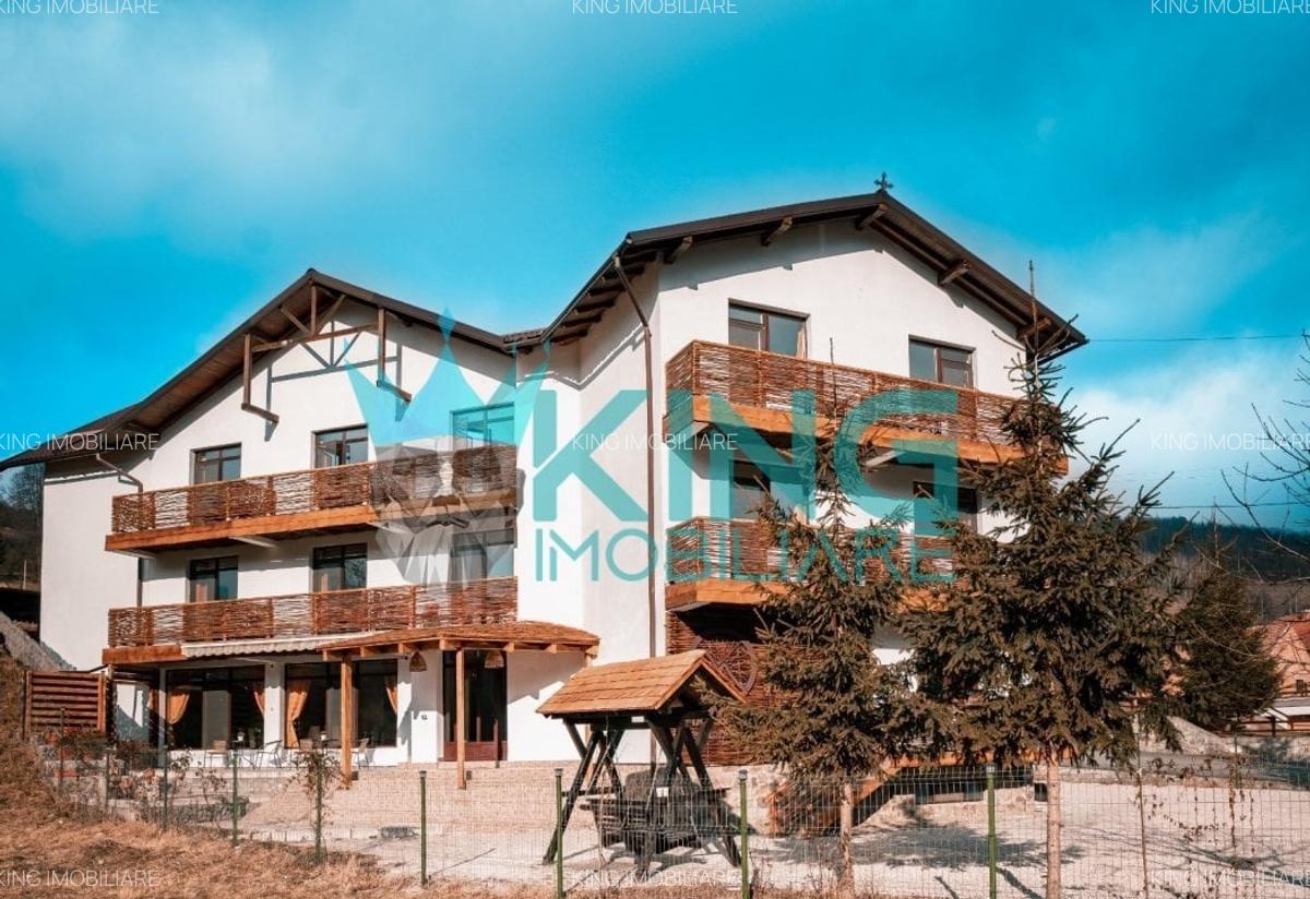 Hotel/Pensiune, 960 mp în Moieciu de Jos - 1