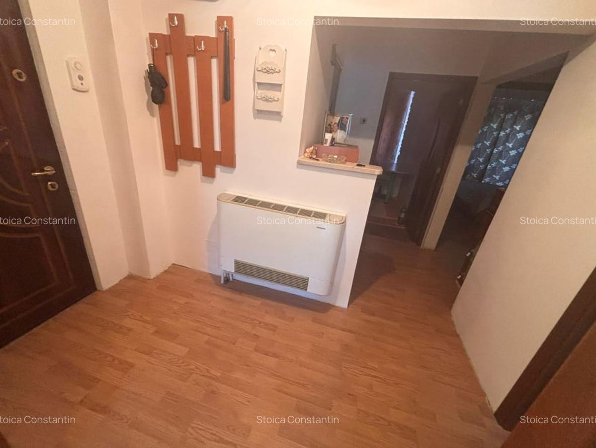 Apartament 3 camere de vanzare - Zona Garii, str. Longinescu - 4