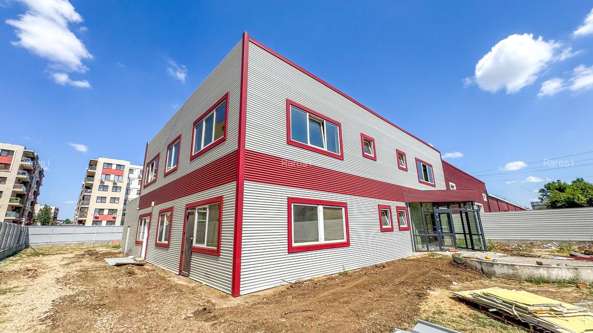 Spatiu Comercial - Cladire Privata - Parcare 10 locuri - Modernizata 2025 - 1