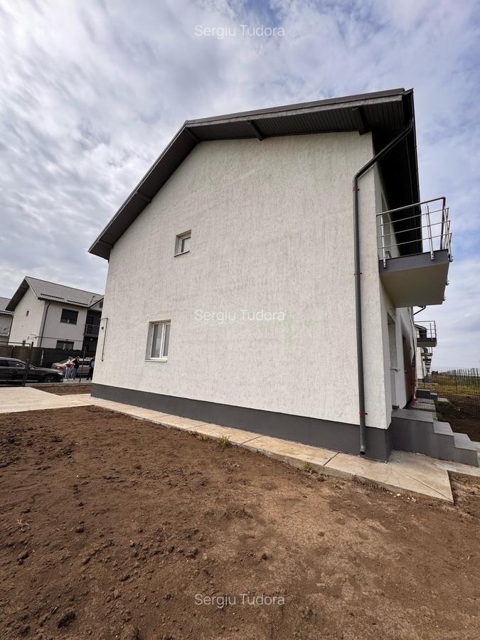 Vila P+1, 125 MPU + Teren 270 MP - Autostrada A0 - 4