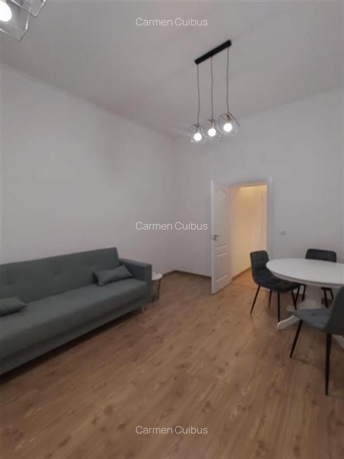 RECO Apartament central cu o camera Oradea - 2 RECO Apartament central cu o camera Oradea - 2