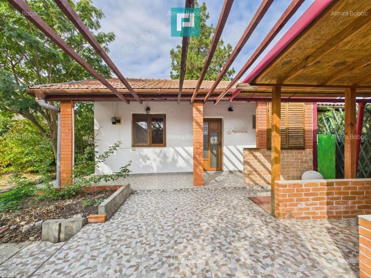 Casa cu o camera, teren 350 mp in Subcetate - 1 Casa cu o camera, teren 350 mp in Subcetate - 1