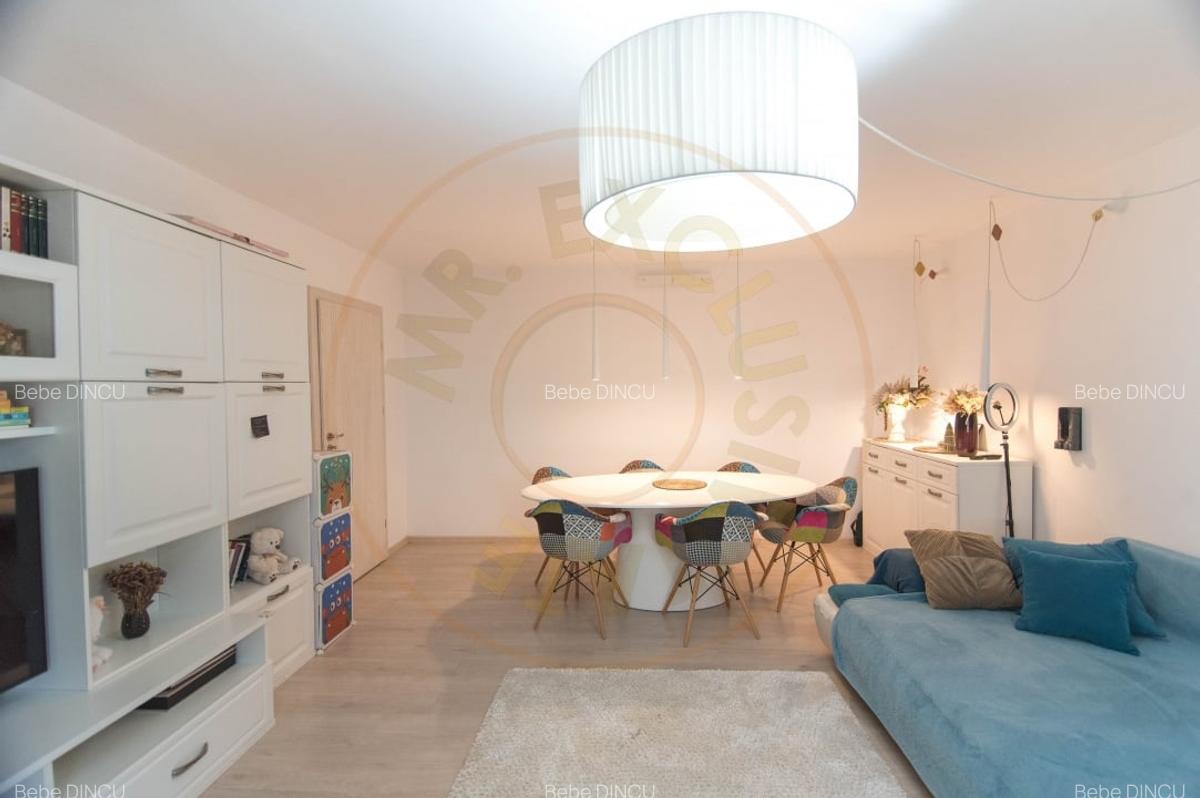 Apartament cochet cu 3 camere Ultracentral Pitesti, mobilat si utilat, Etaj 3/4 - 2