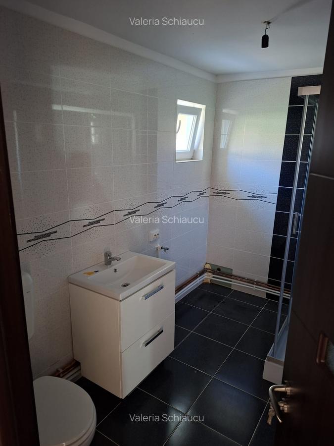 Casa RATESTI/Patuleni- Arges, renovata/finisaje moderne, teren 1055mp. - 4