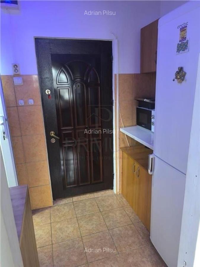 Garsoniera-Mobilata-Utilata-Umt - 1