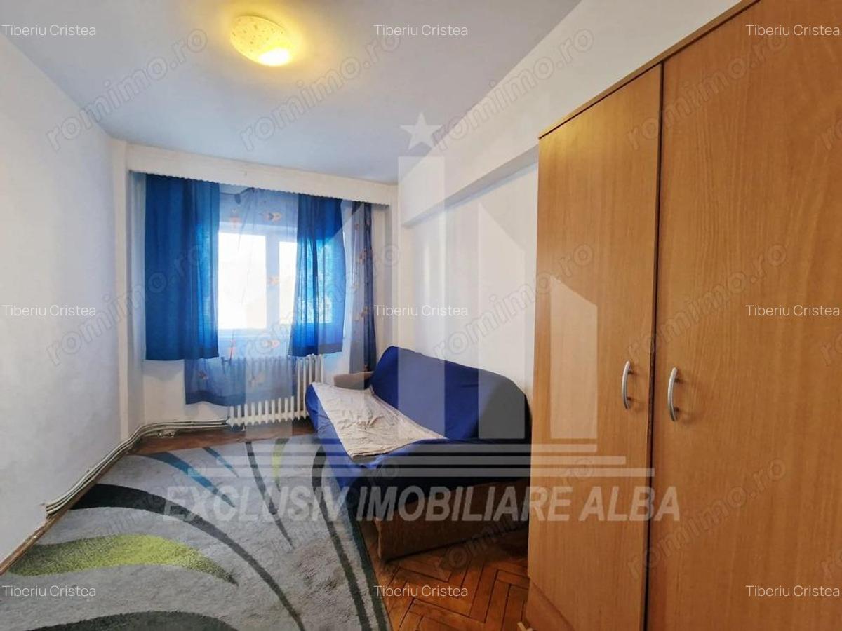 Apartament cu 3 camere, etajul 1, Cetate - zona Liceul Sportiv - 5