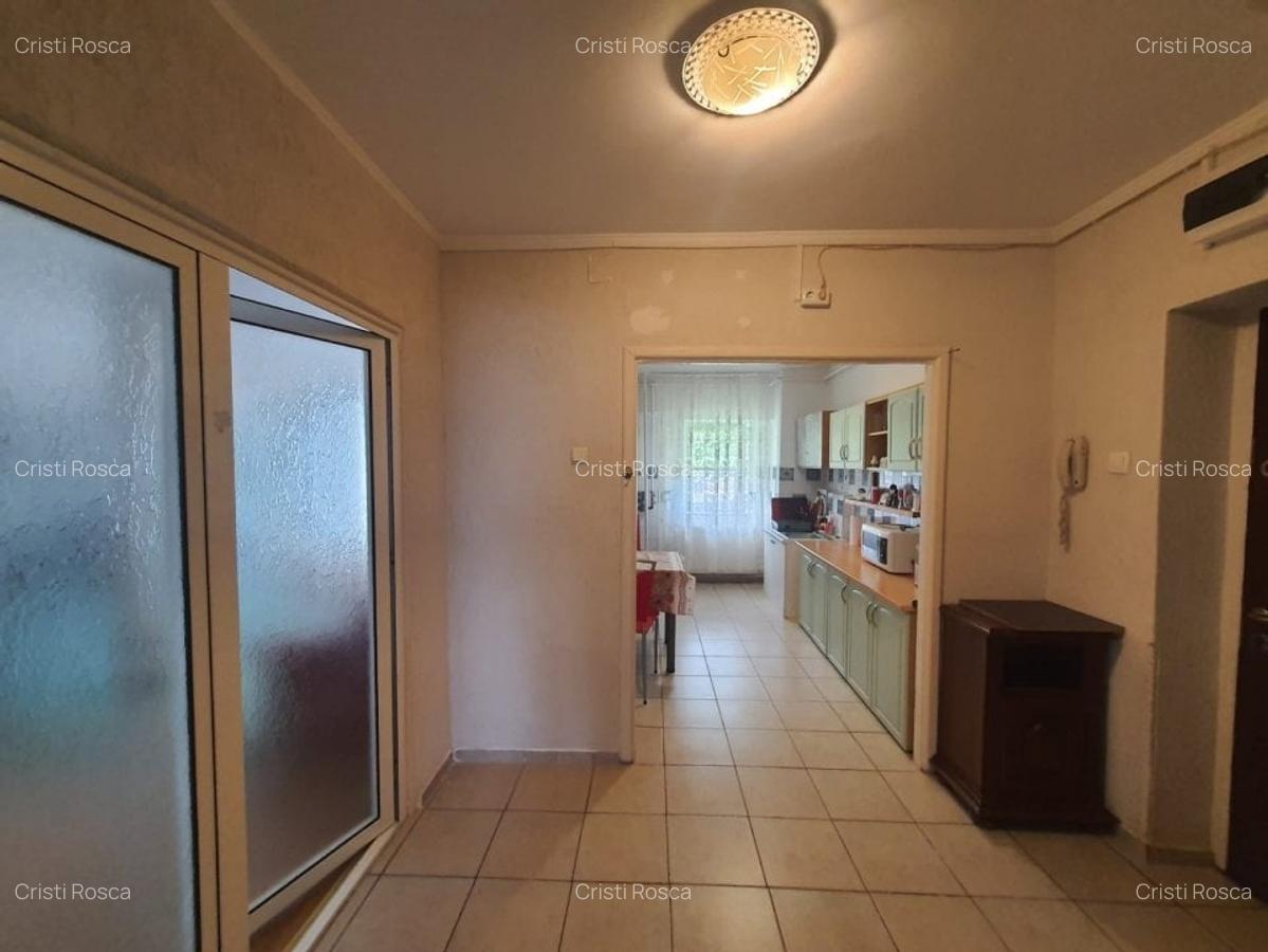 FALEZA NORD-CONSILIERI-APARTAMENT CU 3 CAMERE VEDERE CATRE MARE - 12