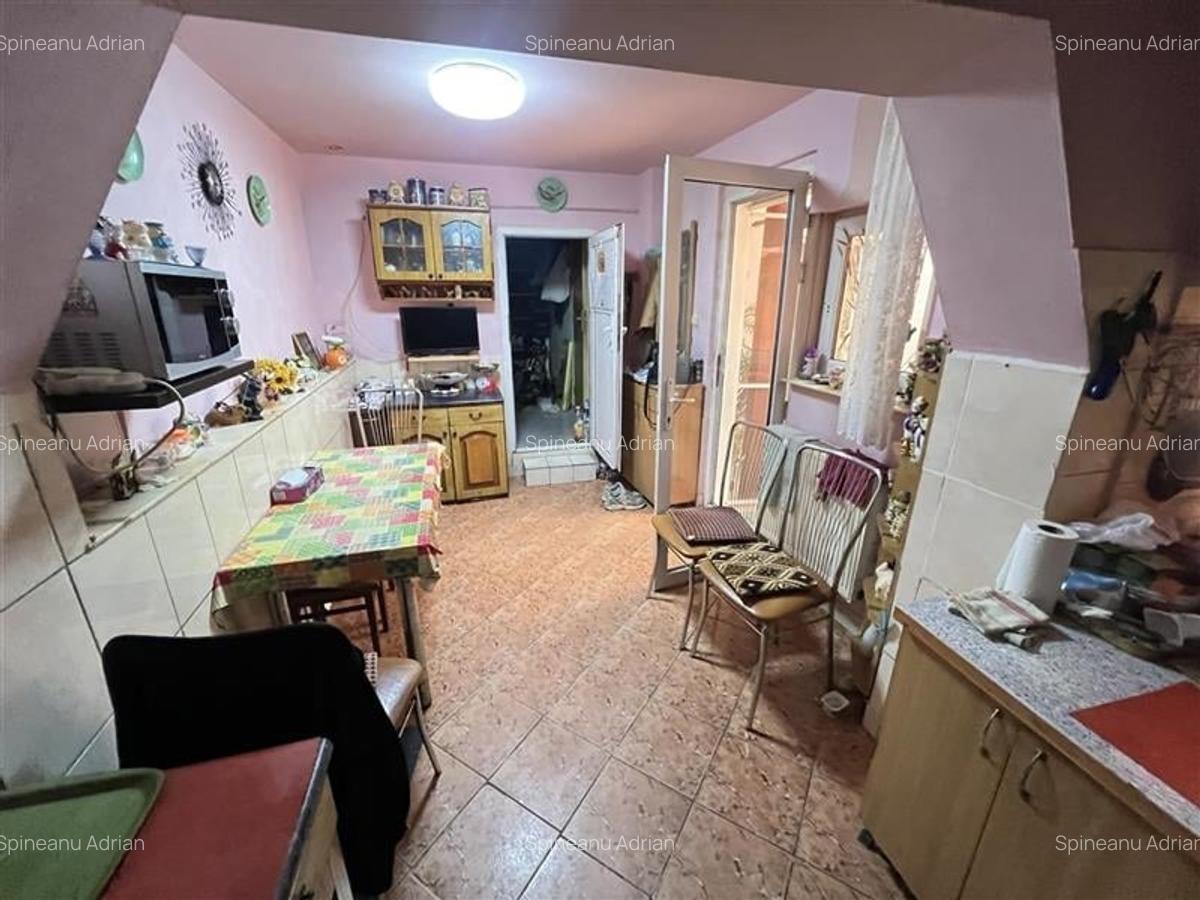 Casa pentru 2 familii zona Ghiroda, CENTRALA, teren 570mp - 6