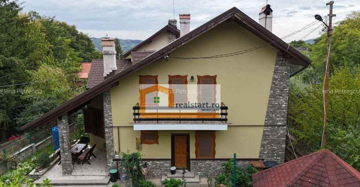 Vedere padure, panouri solare si fotovoltaice, pompa de c... - 8