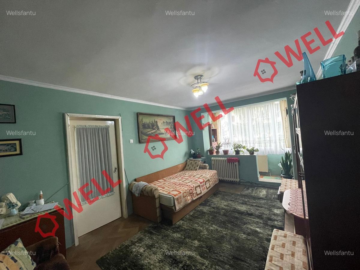 De vânzare apartament cu 2 camere în Târgu Secuiesc, pe strada Libertății - 11