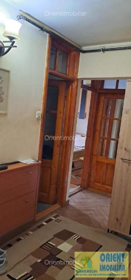 Poarta 6, decomandat, 3 camere, etaj 1, vanzari Constanta - 3