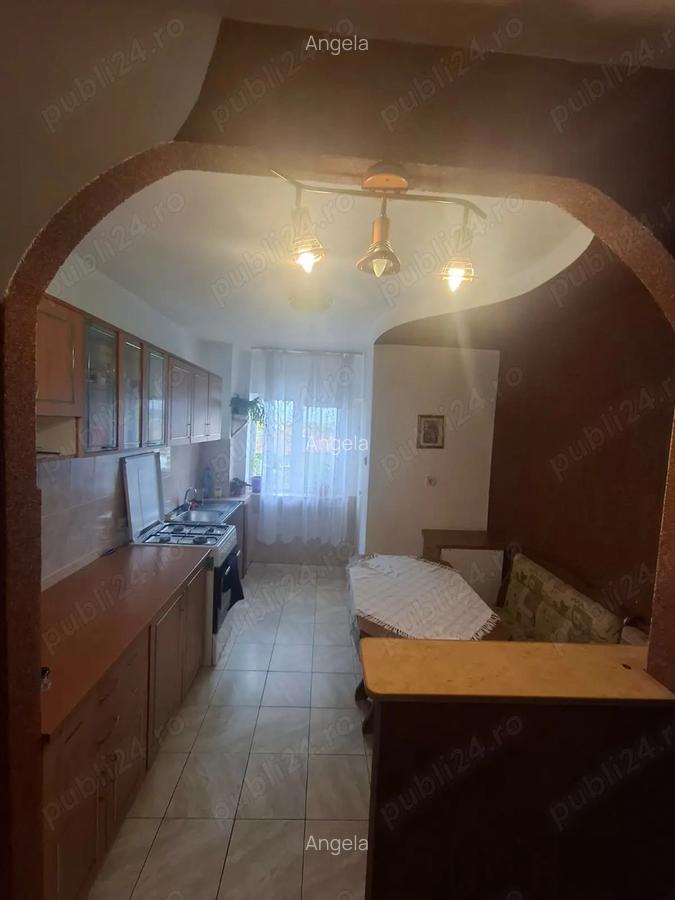 Apartament de vanzare - 2