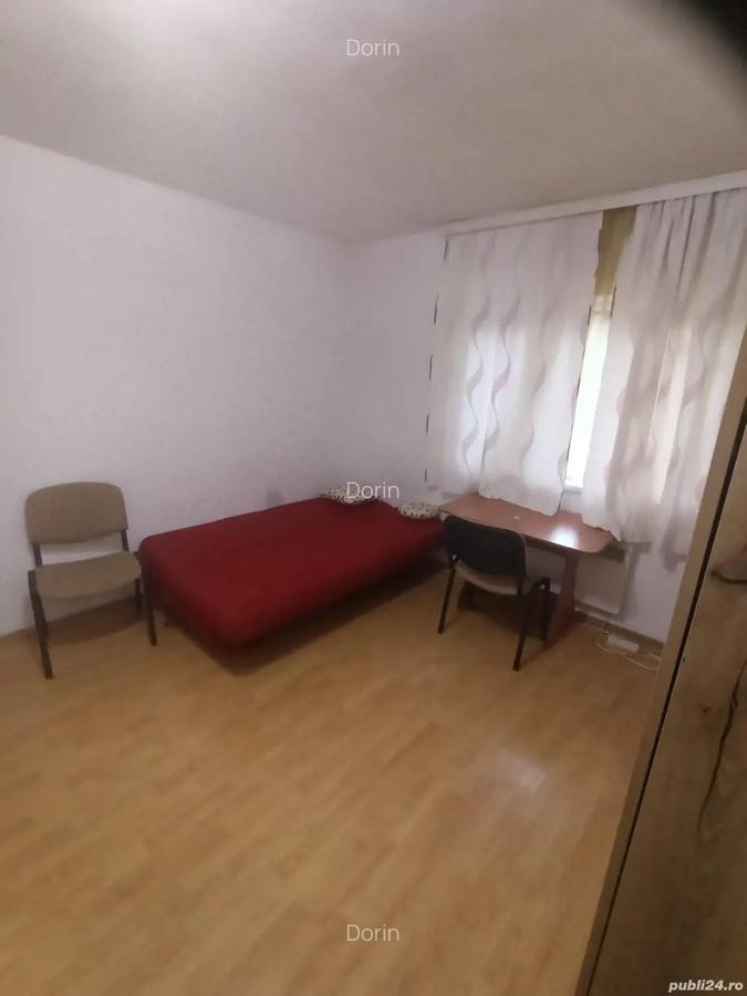 Chiar in Complexul Studen?esc,19 mp,Ocupabila Imediat, Merita Vazuta Sigur,200 E - 8