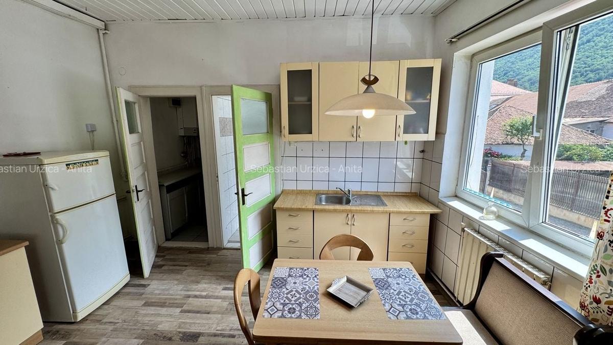Apartament cu 4 camere decomandat, mobilat în Centrul Istoric - 9