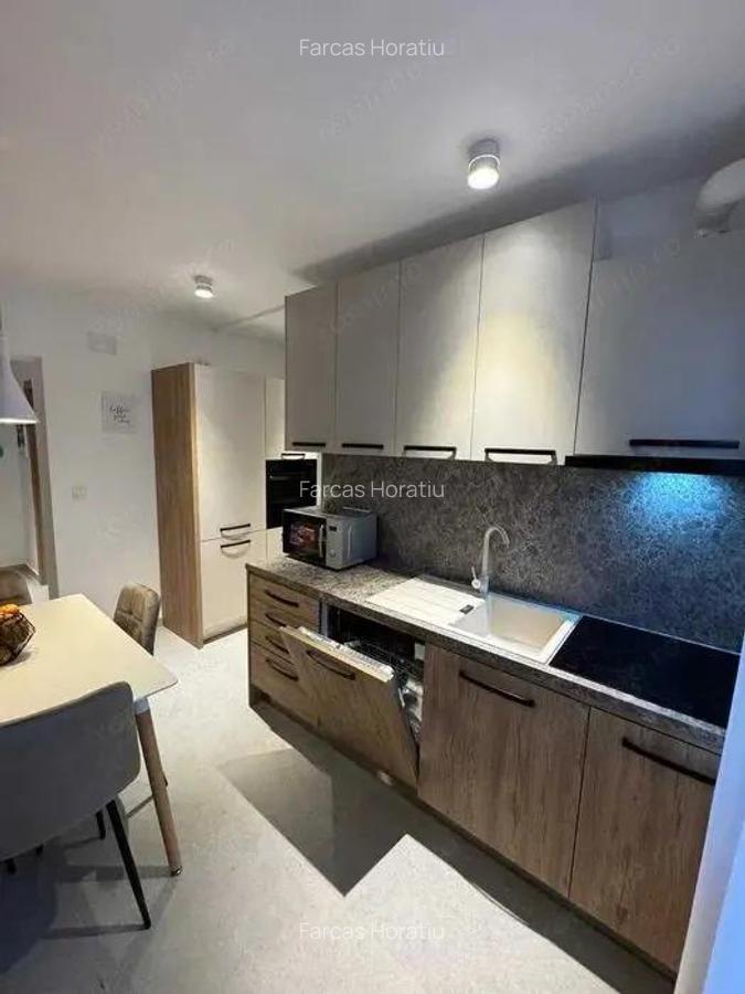 Central - Inchiriere apartament 2 camere - Str. Bodor Peter - 3