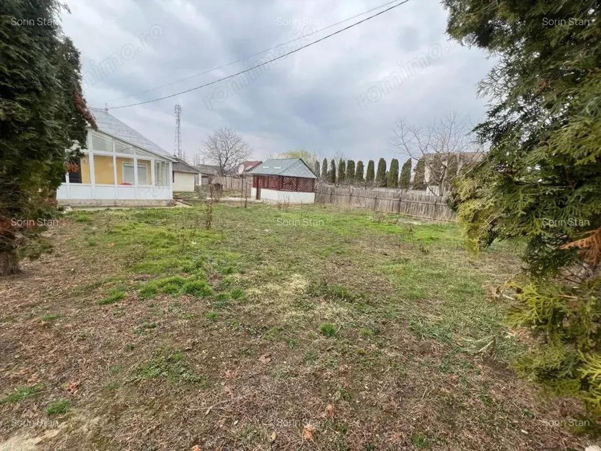 Casa de vanzare in Dumbrava Bacau cu 1100 mp - 2