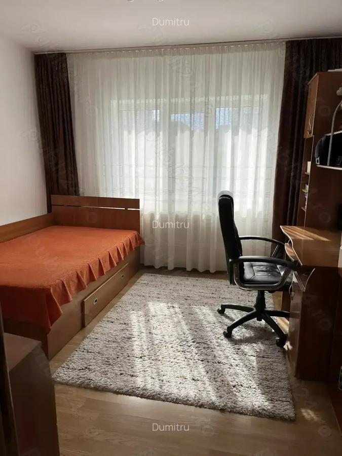 Vand Apartament 3 camere - 7
