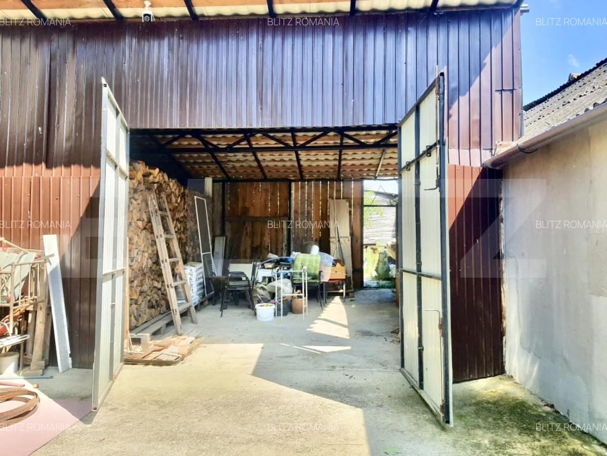 Casa de vanzare cu curte si anexe, teren 1253 mp, Berghin - 5