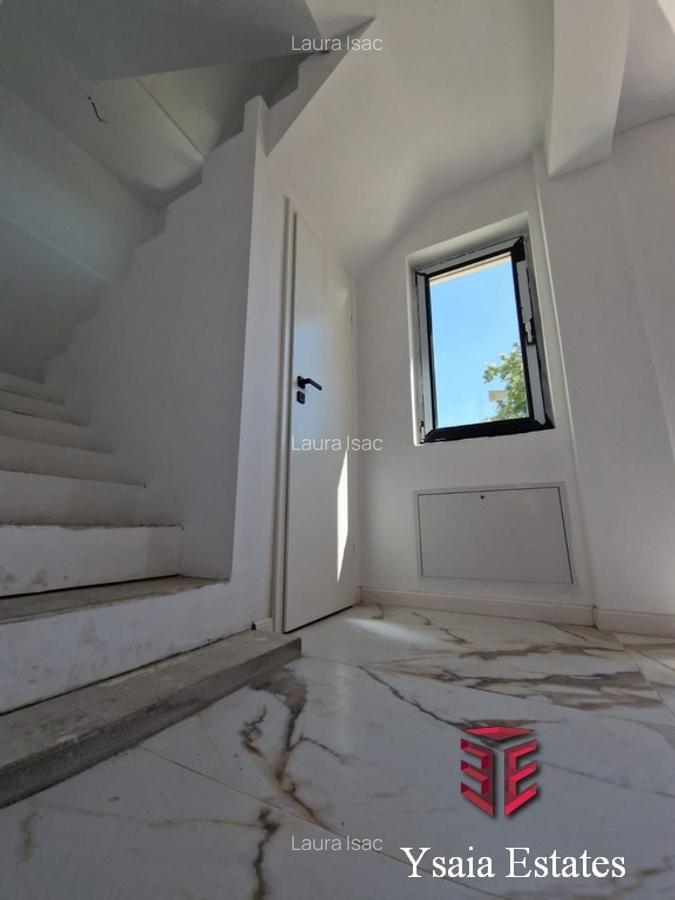 VILA P+2 DE VANZARE  - CENTRU - OVIDIU - LANGA LAC - - 27