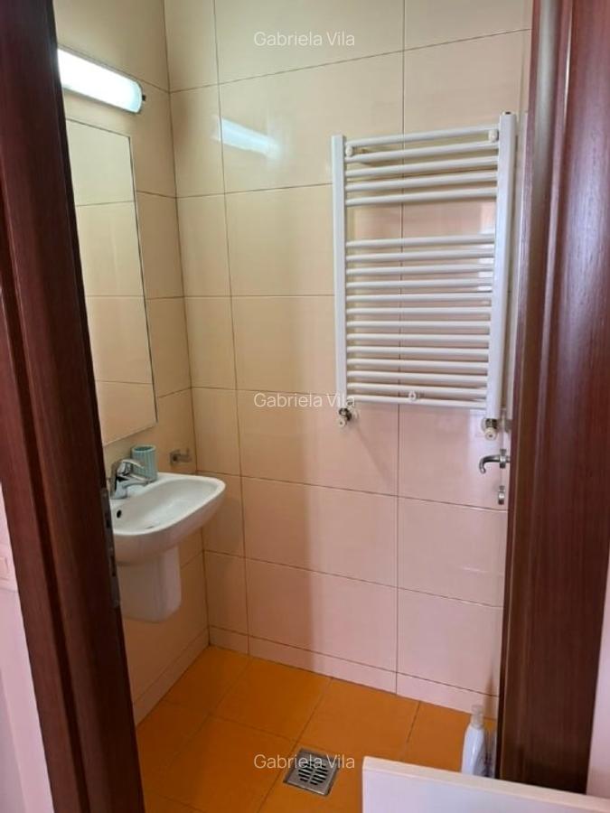 2 Camere metrou Eroii Revolutiei - 9