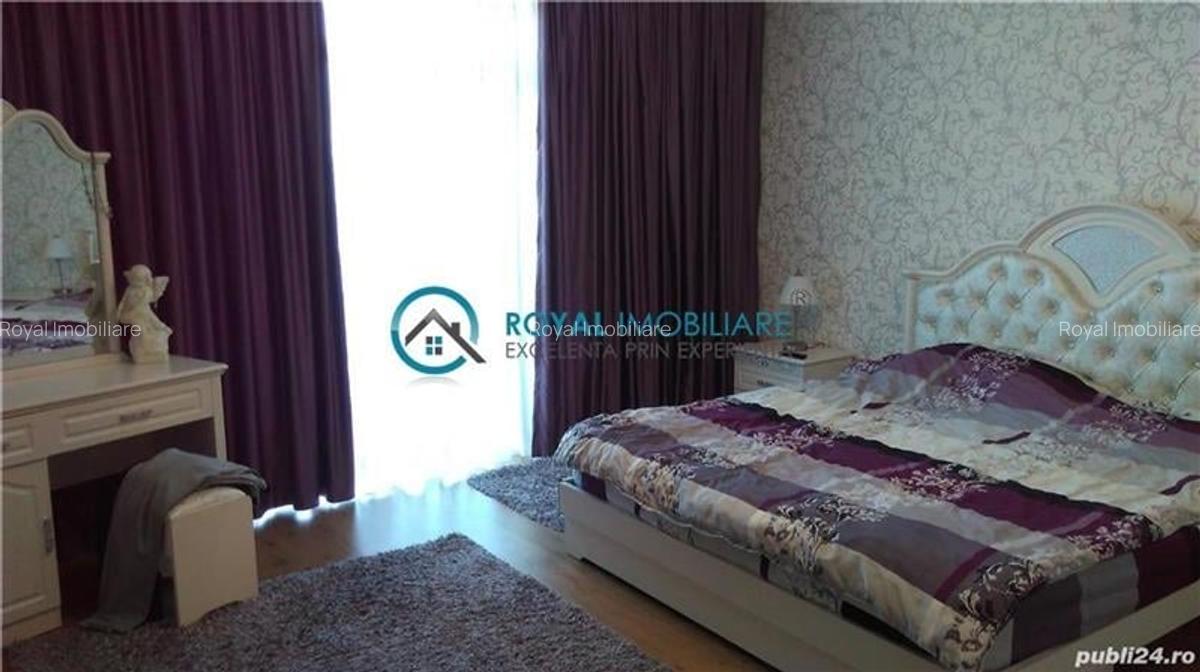 Casă cu 8 camere în Strejnicu - 10