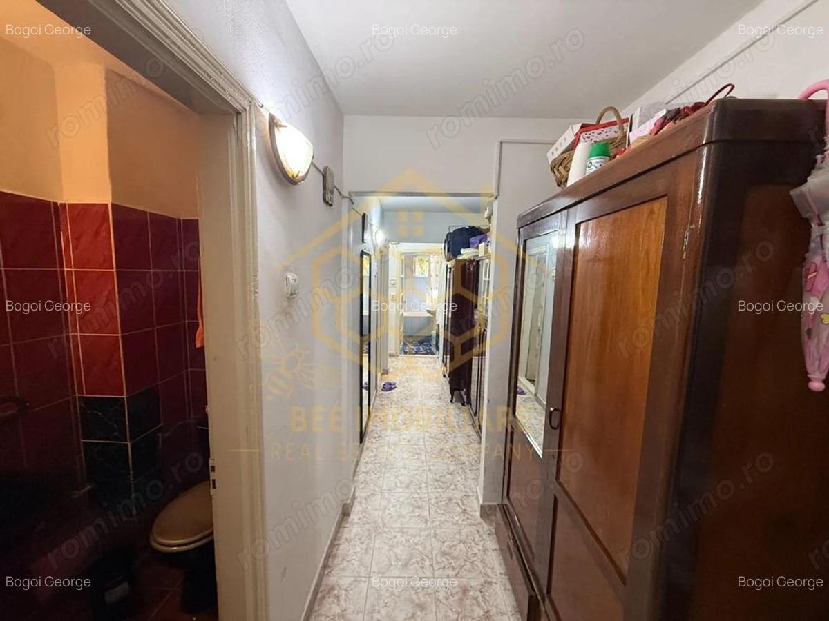 Apartament 3 camere , decomandat in 1Mai - Comision 0% - 9