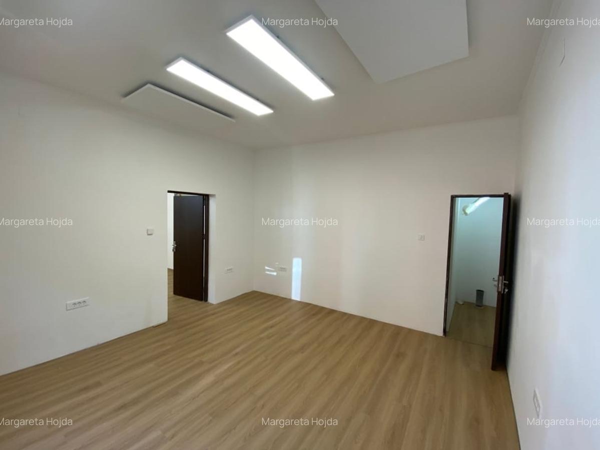 Spatiu comercial ultracentral format din 2 camere cu 2 intrari separate, 40,18mp - 4