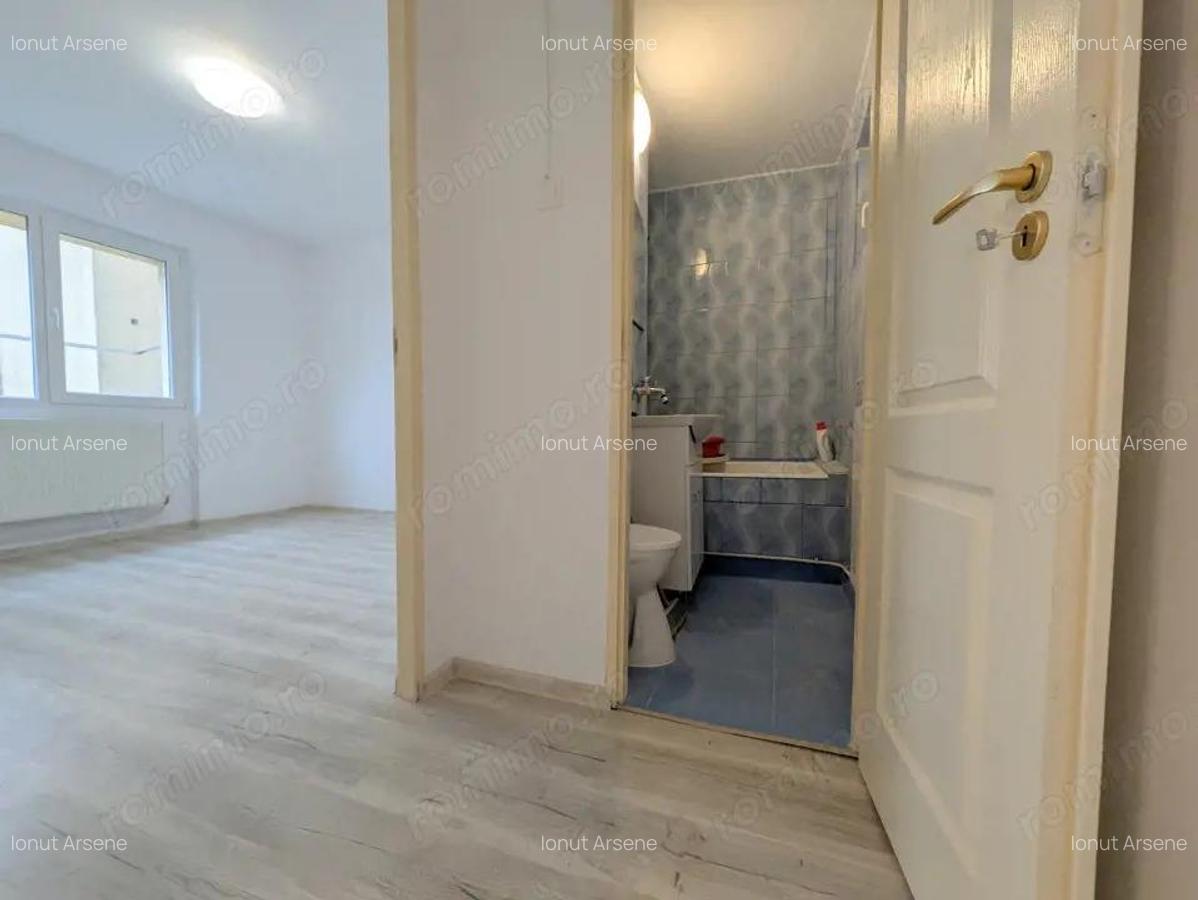 Milcov Pompieri - Apart 2 cam semidec, parter centrala bloc reabilitat - 8