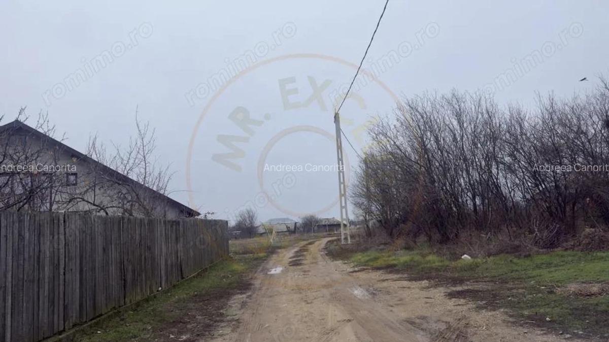 Teren de 533 mp - 10 min de Pitesti-Albota Arge?! - 3