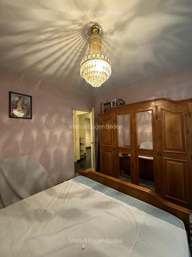 Apartament cu 4 camere decomandat în Sebastian - 4