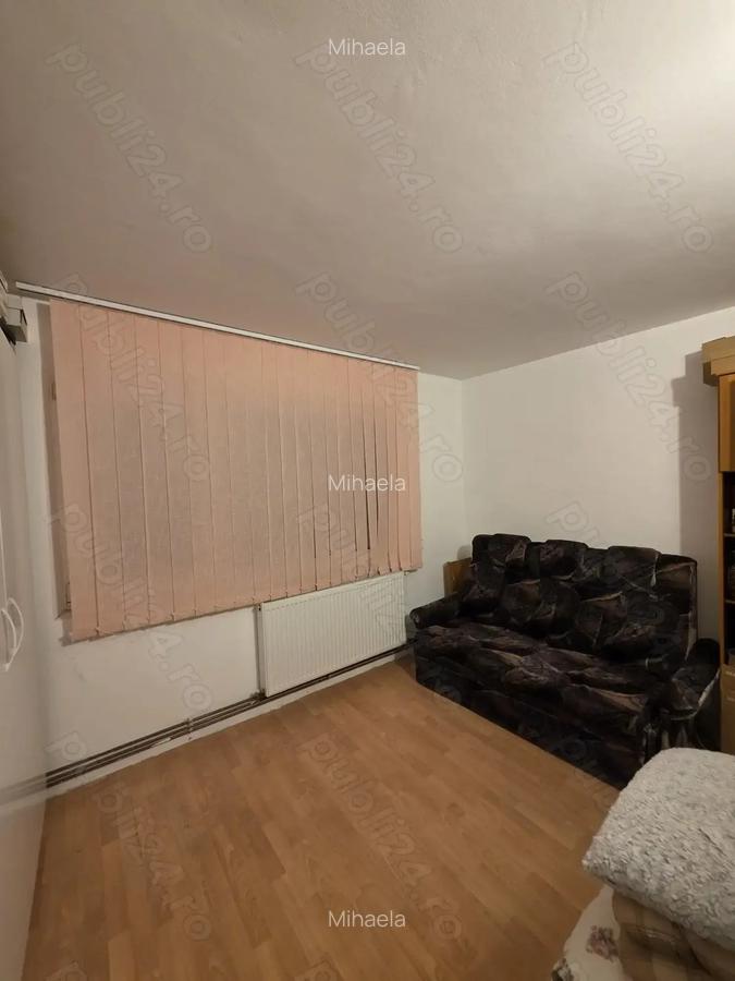 Vand apartament 2 camere - 1