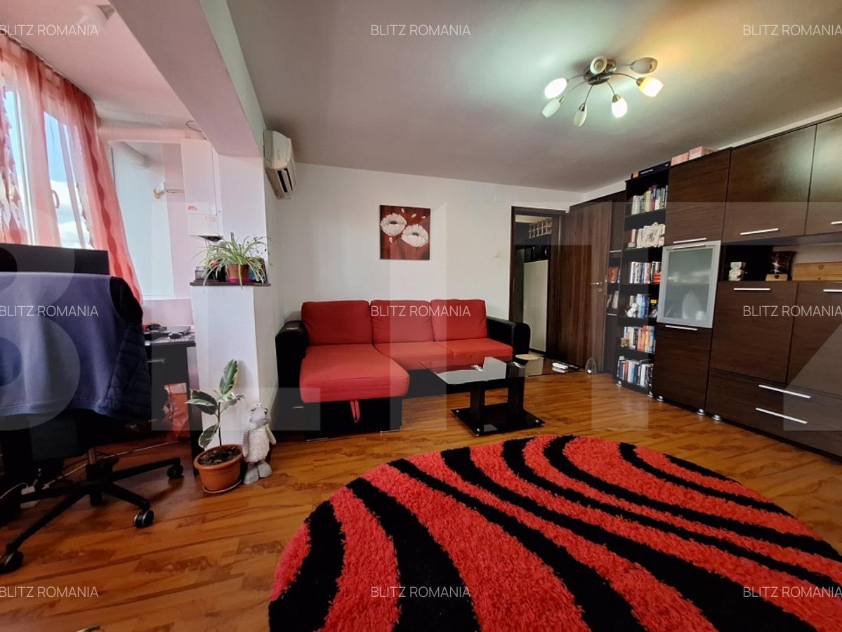 Apartament de vanzare, cu 2 camere, spatios, zona Aradului - 5