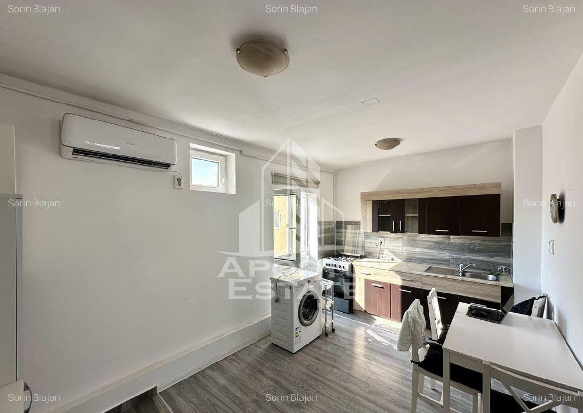 Apartament cu 2 camere, decomandat, zona Balcescu - 8