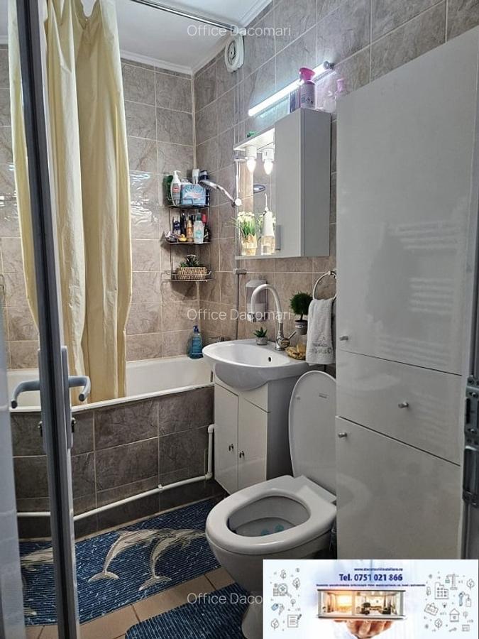 De vanzare apartament cu 2 camere in Micro 16 - 8