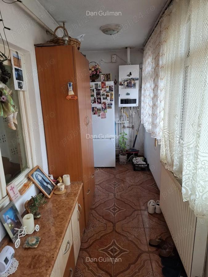 Casa curte de vanzare Sos Salaj - 9