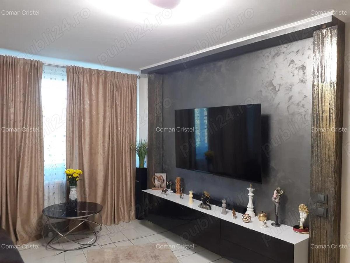 Vanzare Apartament 2 cam. cf.1 semid.,etajul 4, mobilat si utilat nou in zona Hipodrom - Bariera - 2