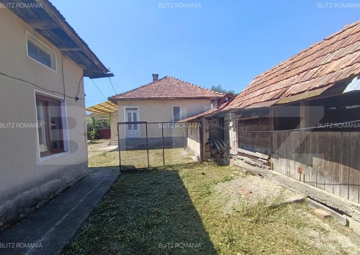 Casa cu 3 camere ?i o bucatarie de vara ?i 1300 mp teren - 6