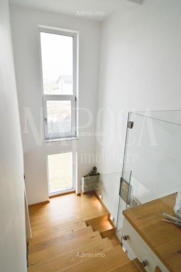 Casa 5 camere de vanzare in Dezmir - 9