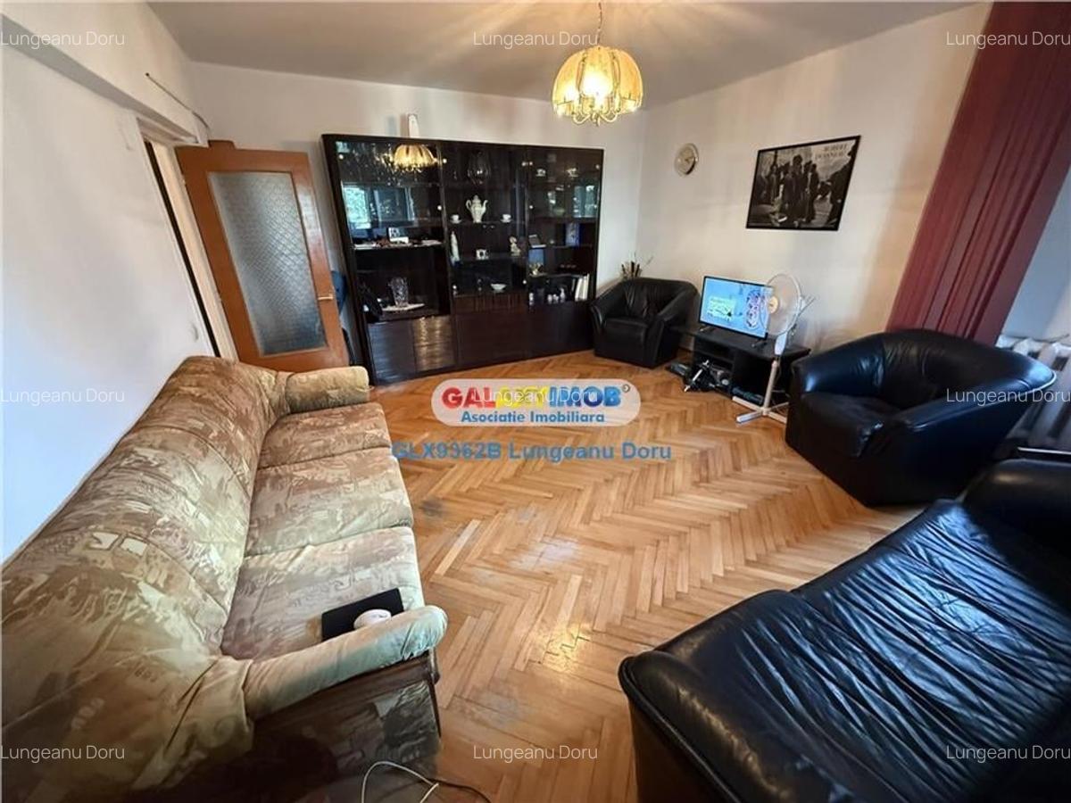 2 camere decomandat, P-ta Alba Iulia, Bd. Burebista - 17